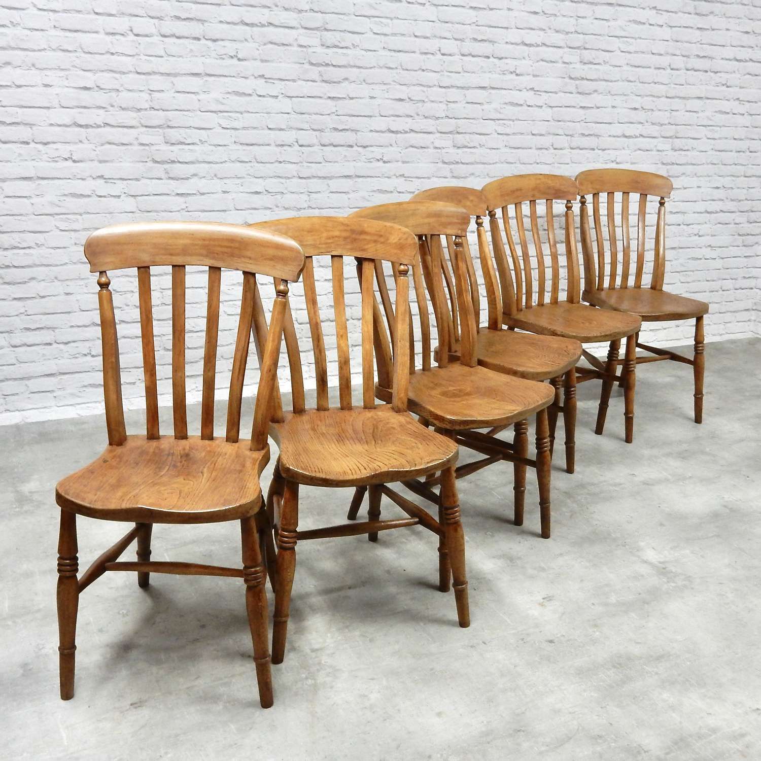 Set 6 Antique Windsor Chairs