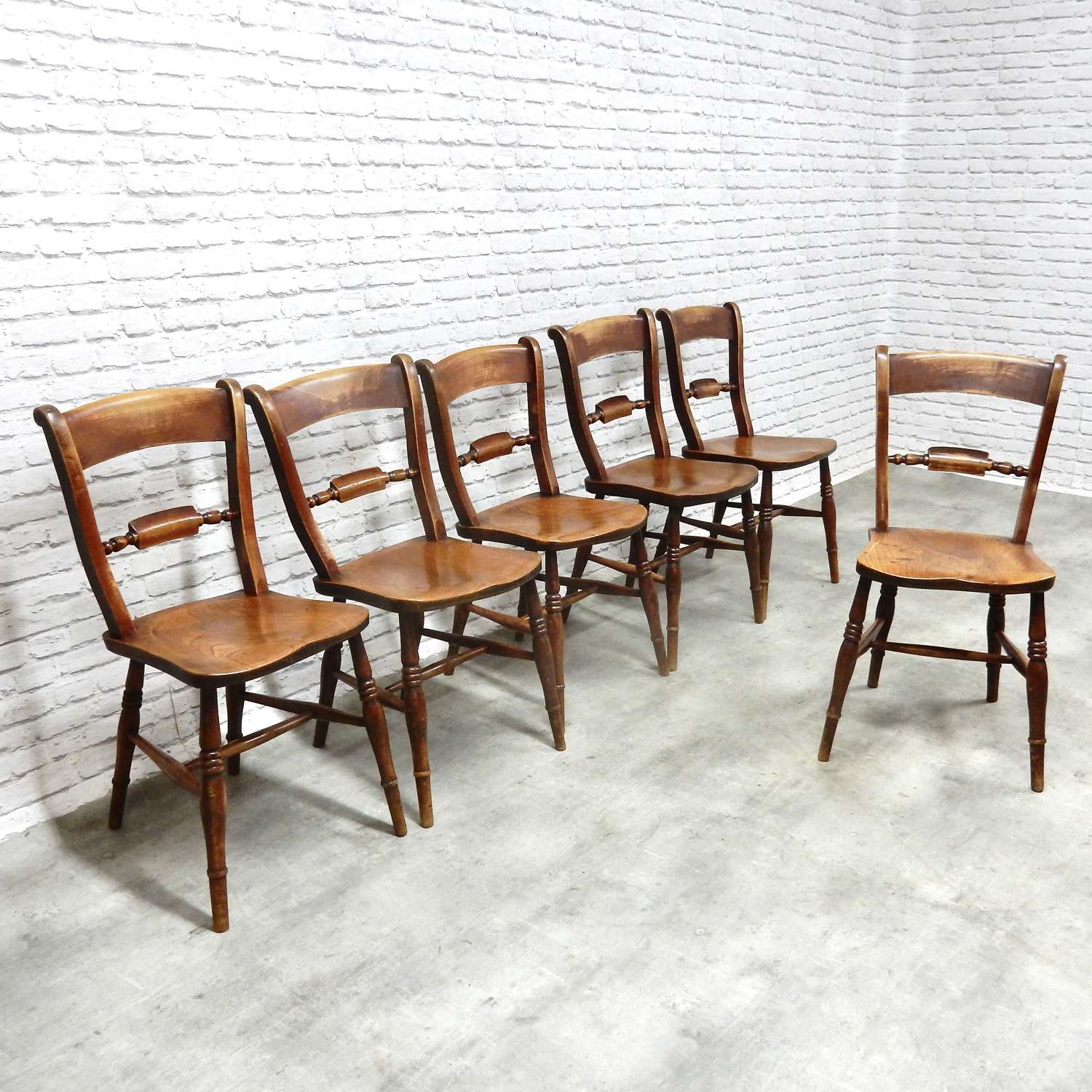 Set C19th Barback Windsor Chairs