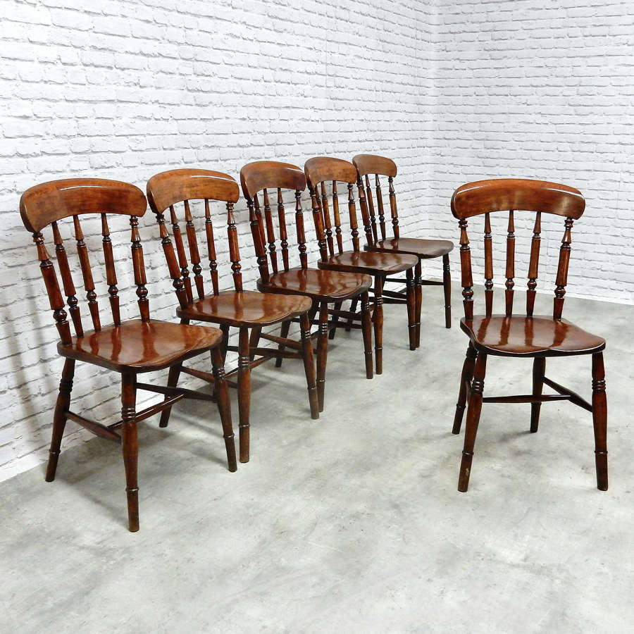 Set 6 Windsor kitchen Chairs