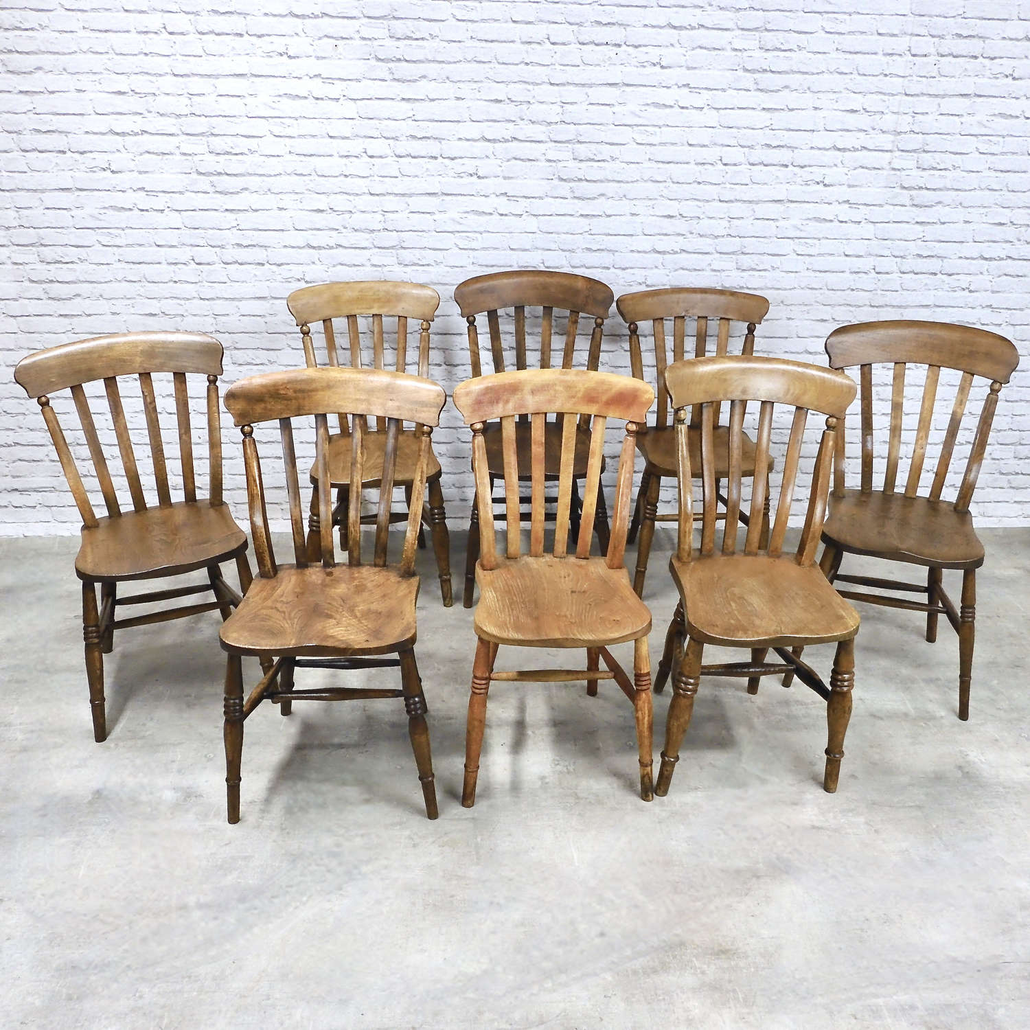 8x Windsor Lathback Chairs