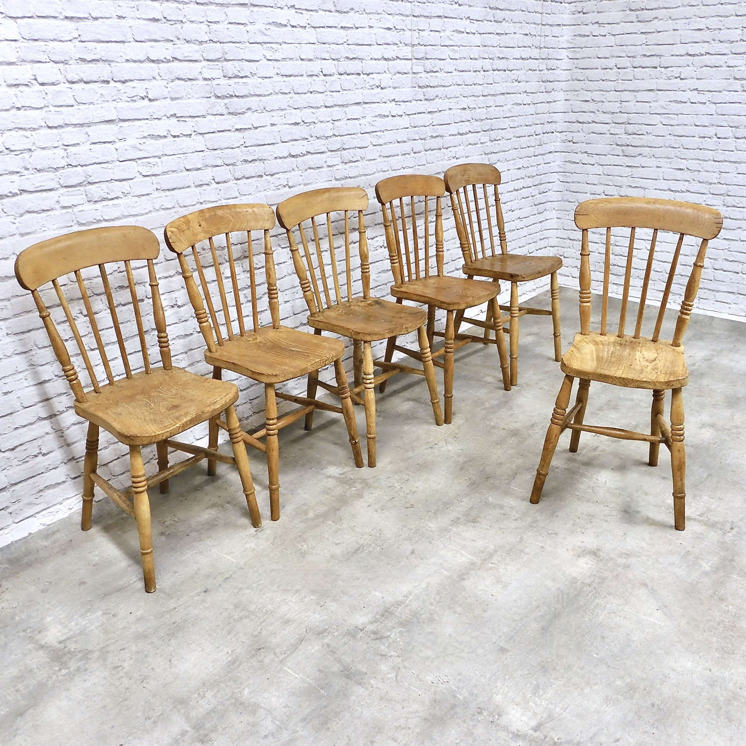 Windsor Stickback Chair Set