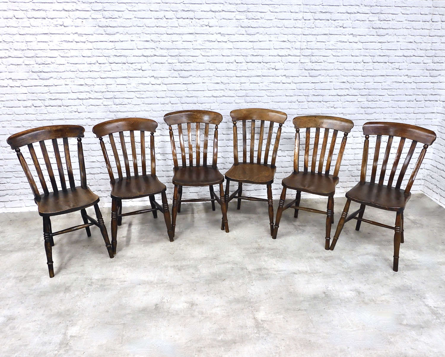 6x Windsor Farmhouse Kitchen Chairs
