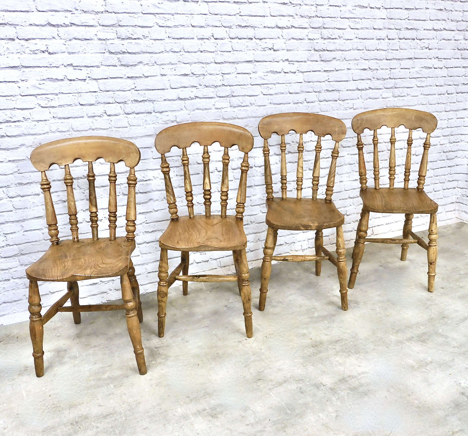Victorian Windsor Kitchen Chairs x4