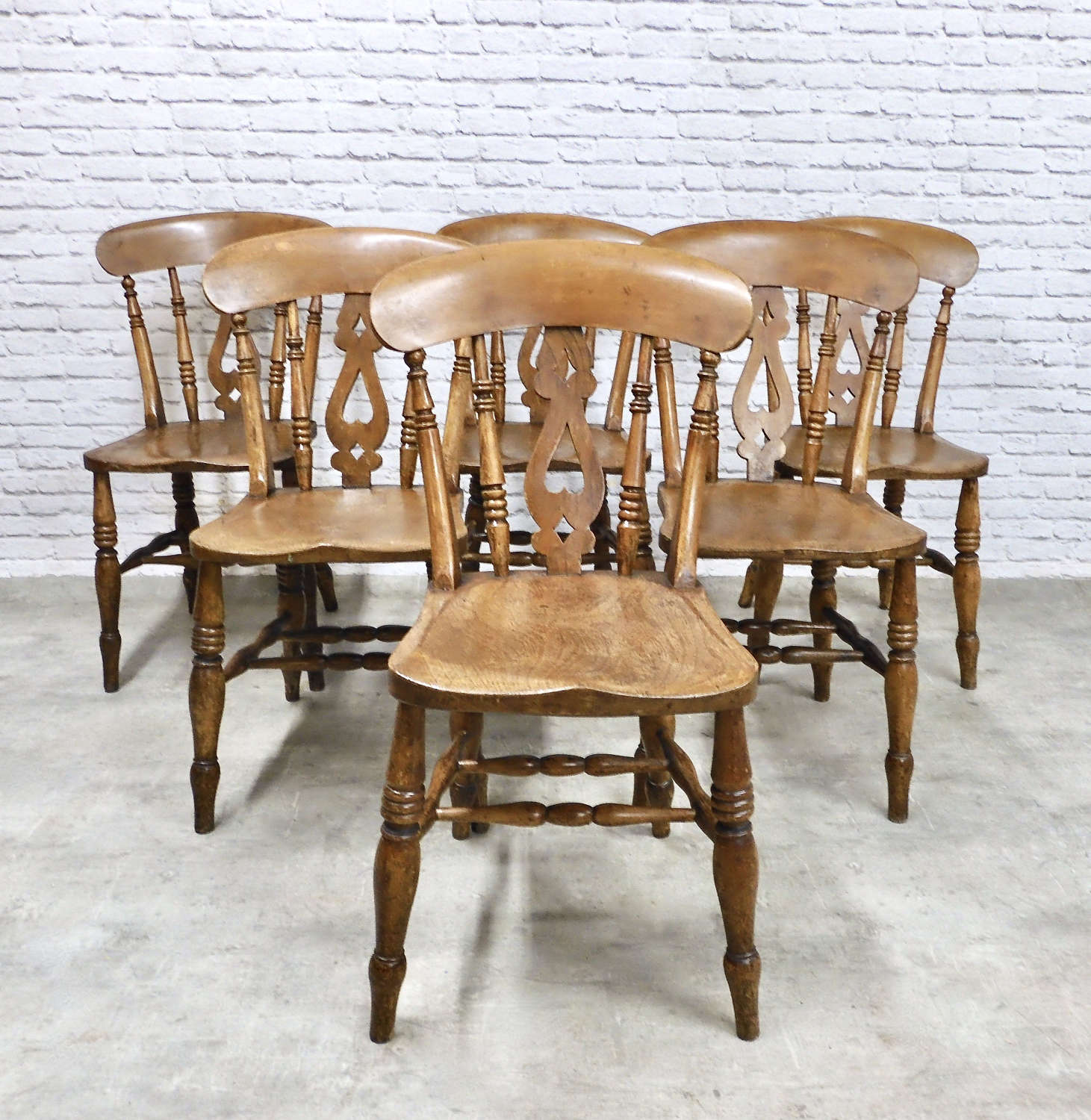 Set 6 Windsor Kitchen Chairs