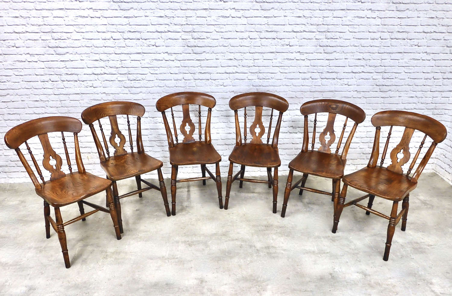 Set 6 Windsor Farmhouse Kitchen Chairs