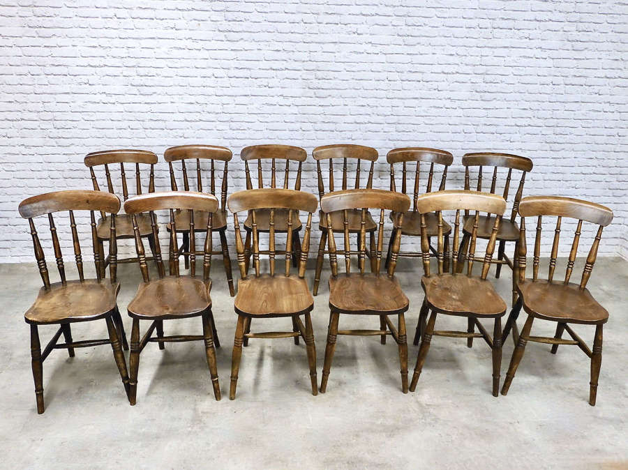 12x Farmhouse Windsor Kitchen Chairs