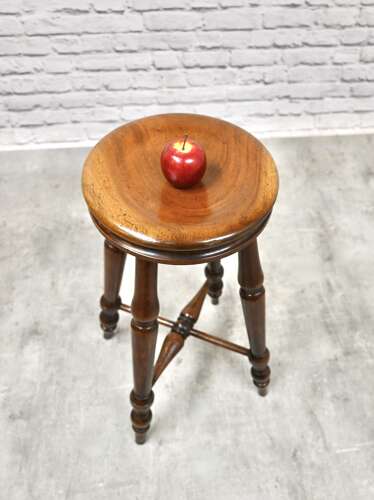 Country House Stool