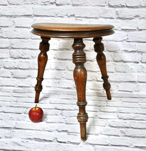 Early C19th Milking Stool