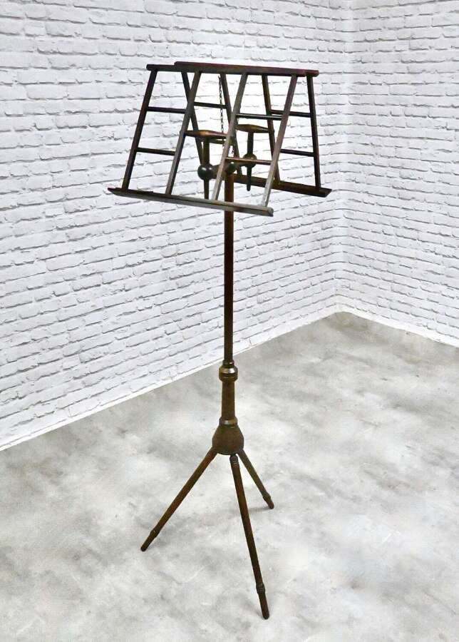 Campaign Music Stand