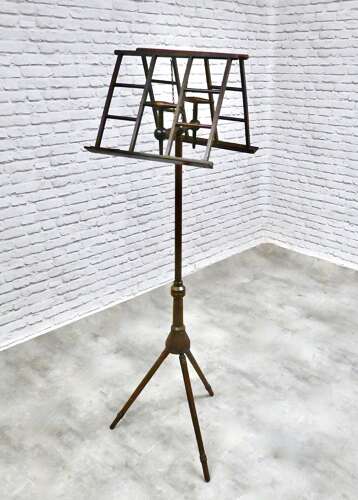 Campaign Music Stand