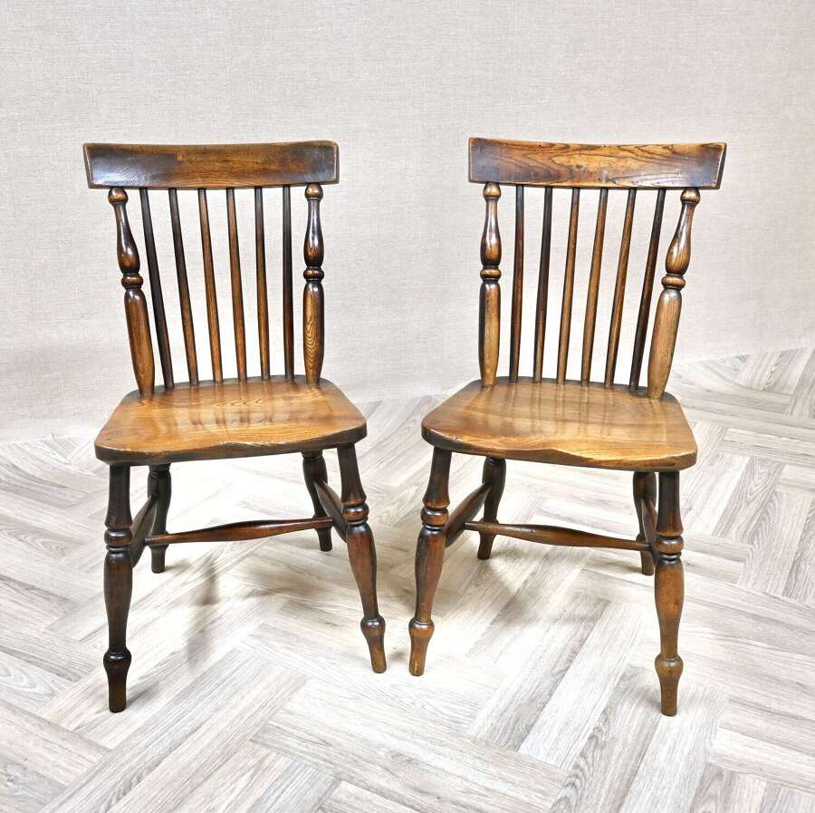 Pr Lincolnshire Windsor Sidechairs