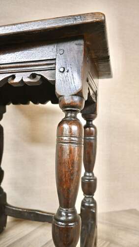 C17th Oak Joint Stool