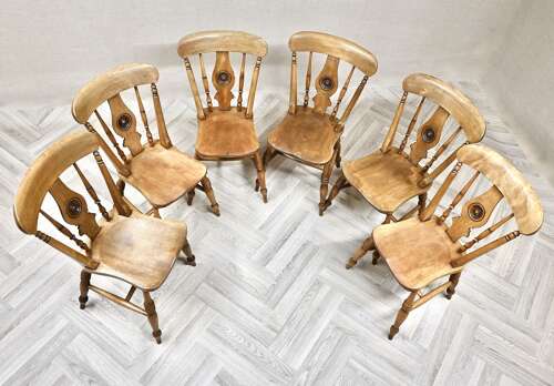 Set 6 Bullseye Windsor Kitchen Chairs