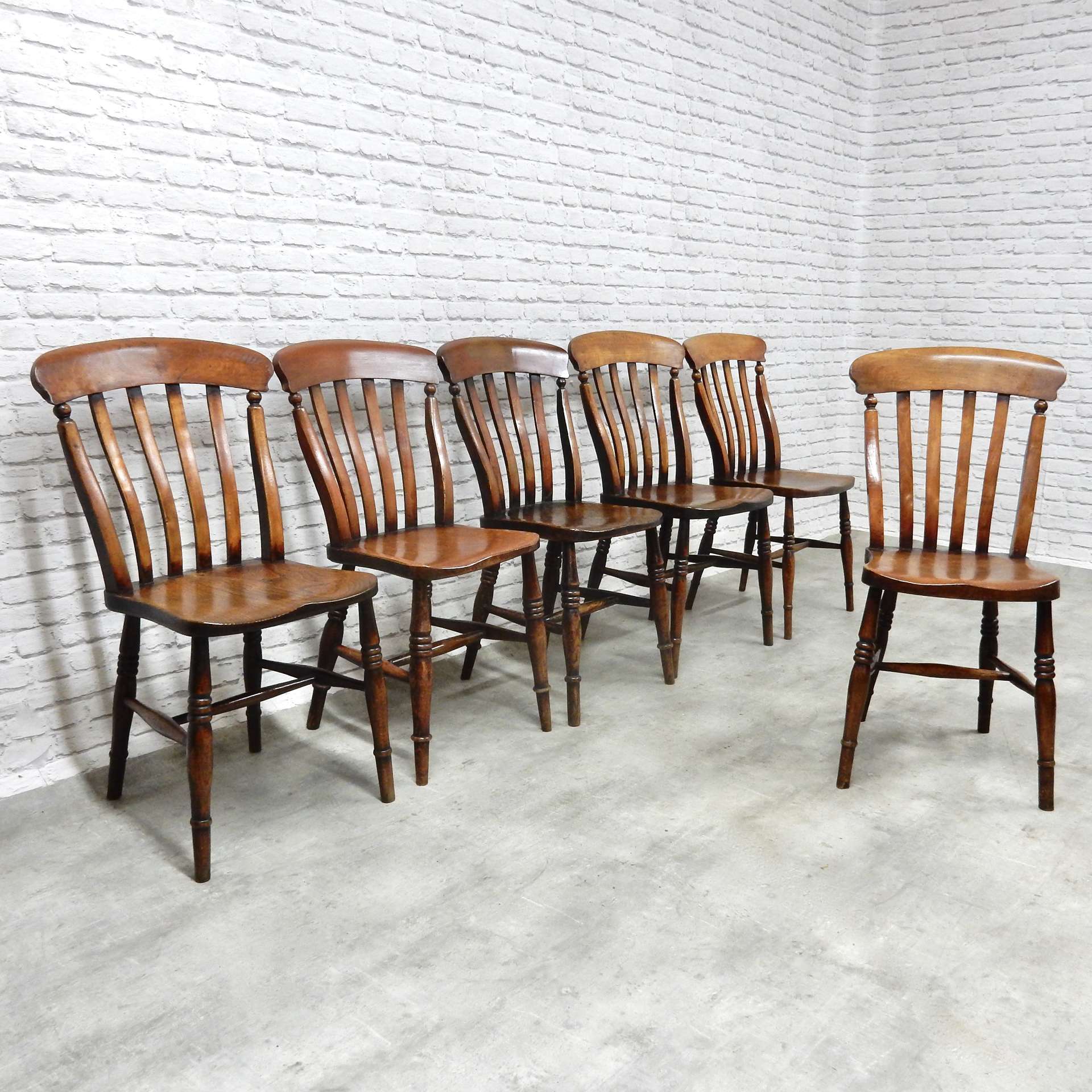 Courtyard Antiques